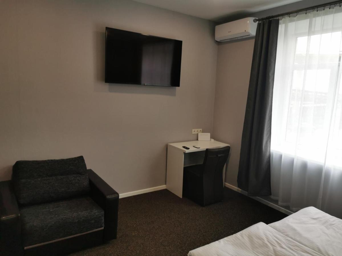 Central Hotel With Free Parking Riga Dış mekan fotoğraf