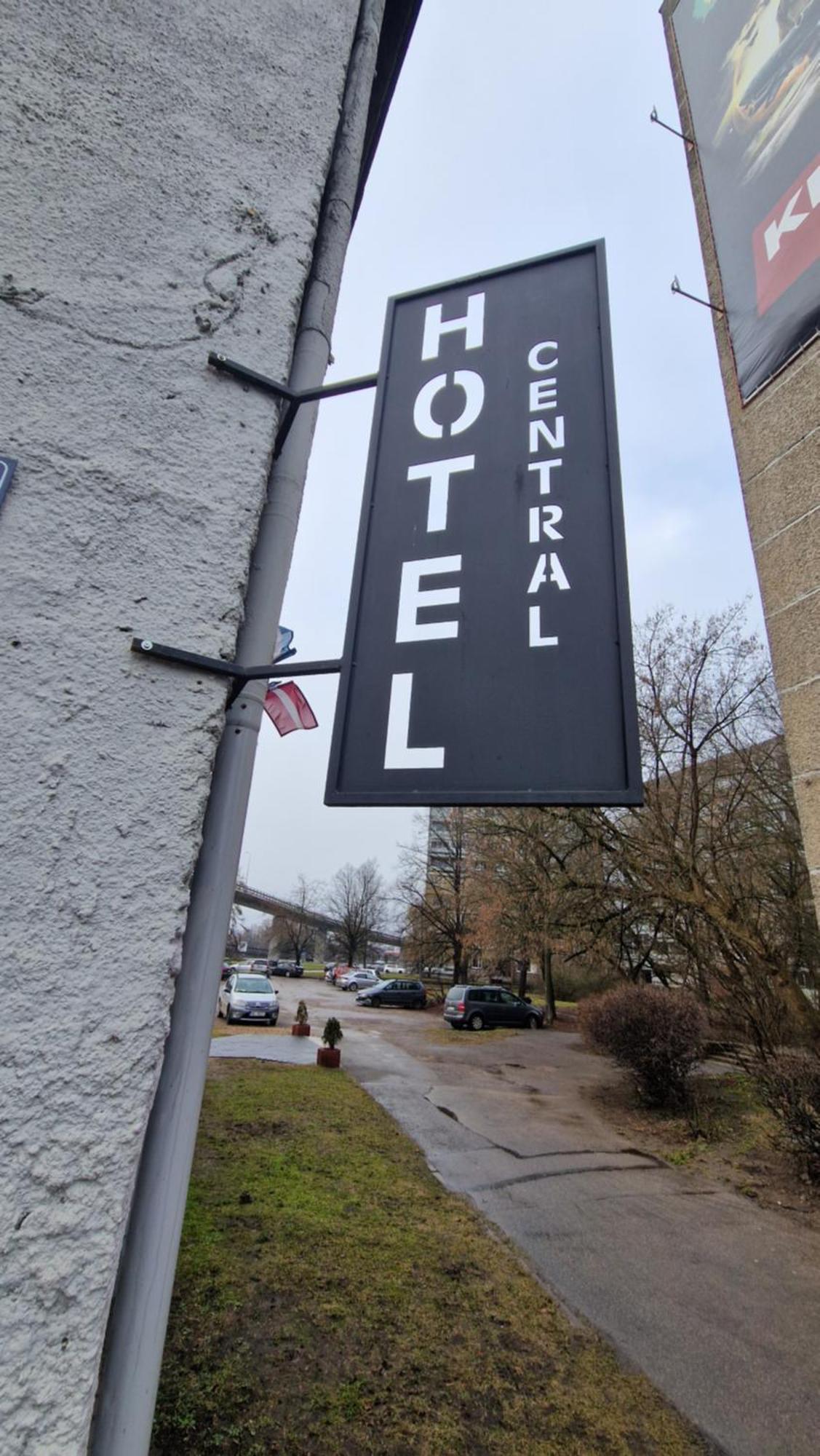 Central Hotel With Free Parking Riga Dış mekan fotoğraf